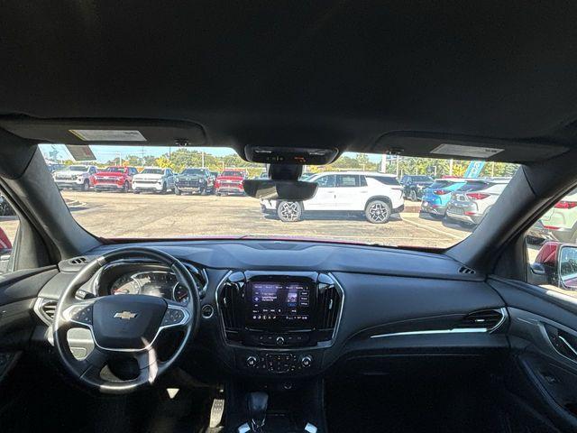 used 2023 Chevrolet Traverse car, priced at $32,995