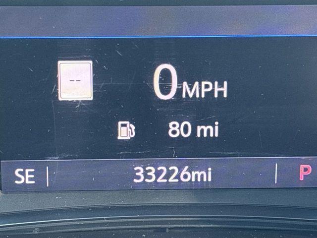 used 2023 Chevrolet Traverse car, priced at $32,048