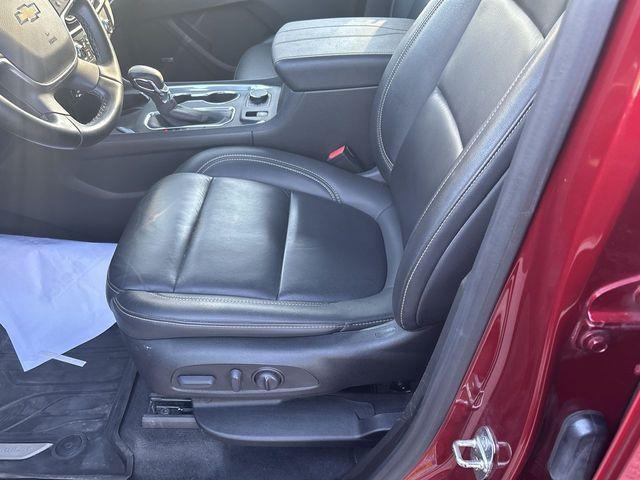 used 2023 Chevrolet Traverse car, priced at $32,048