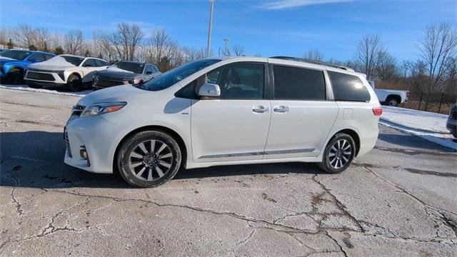 used 2018 Toyota Sienna car, priced at $23,551