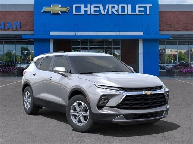 new 2025 Chevrolet Blazer car, priced at $37,089