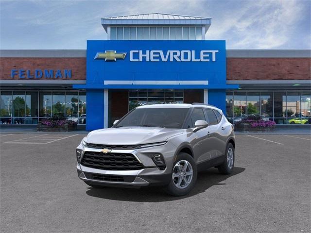 new 2025 Chevrolet Blazer car, priced at $36,089