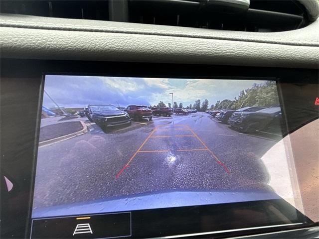used 2024 Cadillac XT6 car, priced at $46,995
