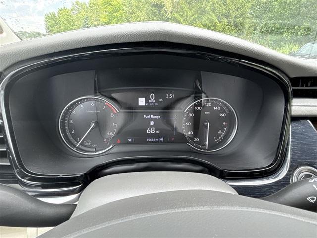 used 2024 Cadillac XT6 car, priced at $46,995