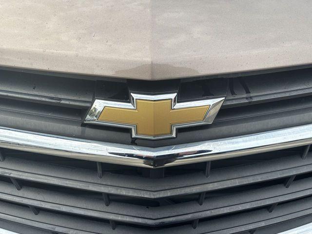 used 2019 Chevrolet Equinox car, priced at $13,532