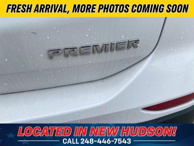 used 2022 Chevrolet Equinox car, priced at $24,999