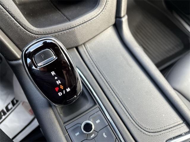 used 2022 Cadillac XT5 car, priced at $35,990