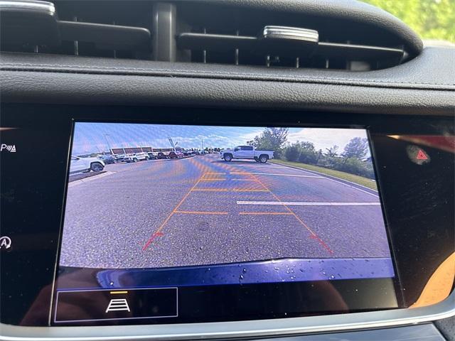 used 2022 Cadillac XT5 car, priced at $35,990