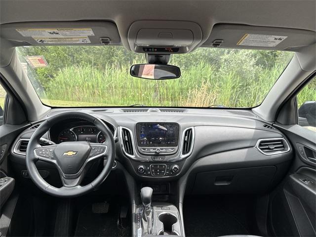 used 2023 Chevrolet Equinox car, priced at $21,990