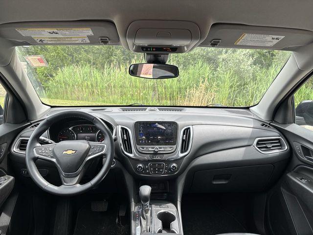 used 2023 Chevrolet Equinox car, priced at $20,899