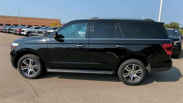 used 2022 Ford Expedition car, priced at $39,436