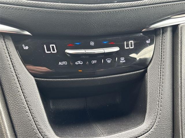 used 2023 Cadillac XT5 car, priced at $31,990