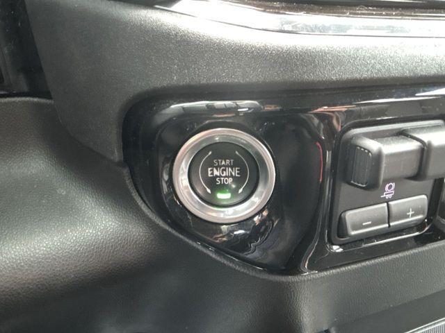 used 2022 Chevrolet Silverado 1500 car, priced at $42,294