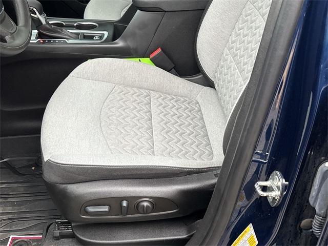 used 2022 Chevrolet Equinox car, priced at $18,995