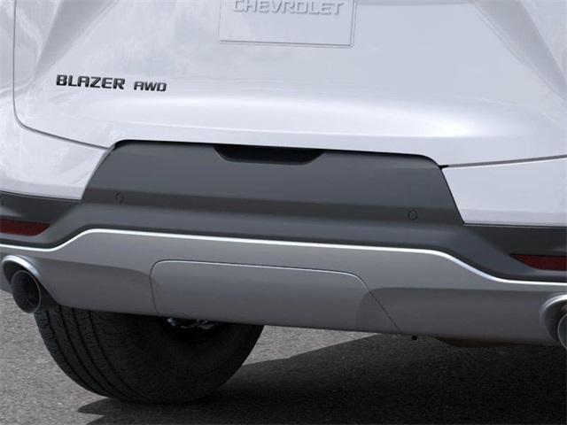 new 2025 Chevrolet Blazer car, priced at $36,653