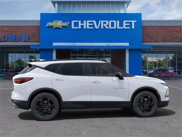 new 2025 Chevrolet Blazer car, priced at $36,653