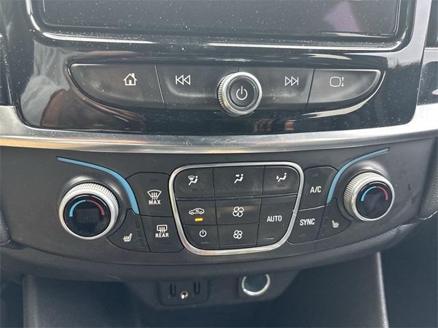 used 2022 Chevrolet Traverse car, priced at $29,500