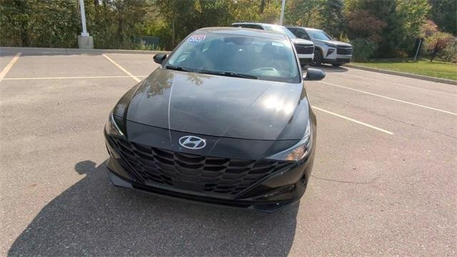 used 2021 Hyundai Elantra car, priced at $17,269