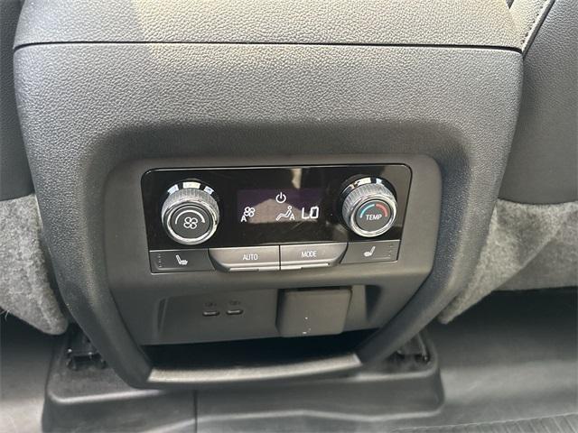used 2024 Chevrolet Traverse car, priced at $53,990