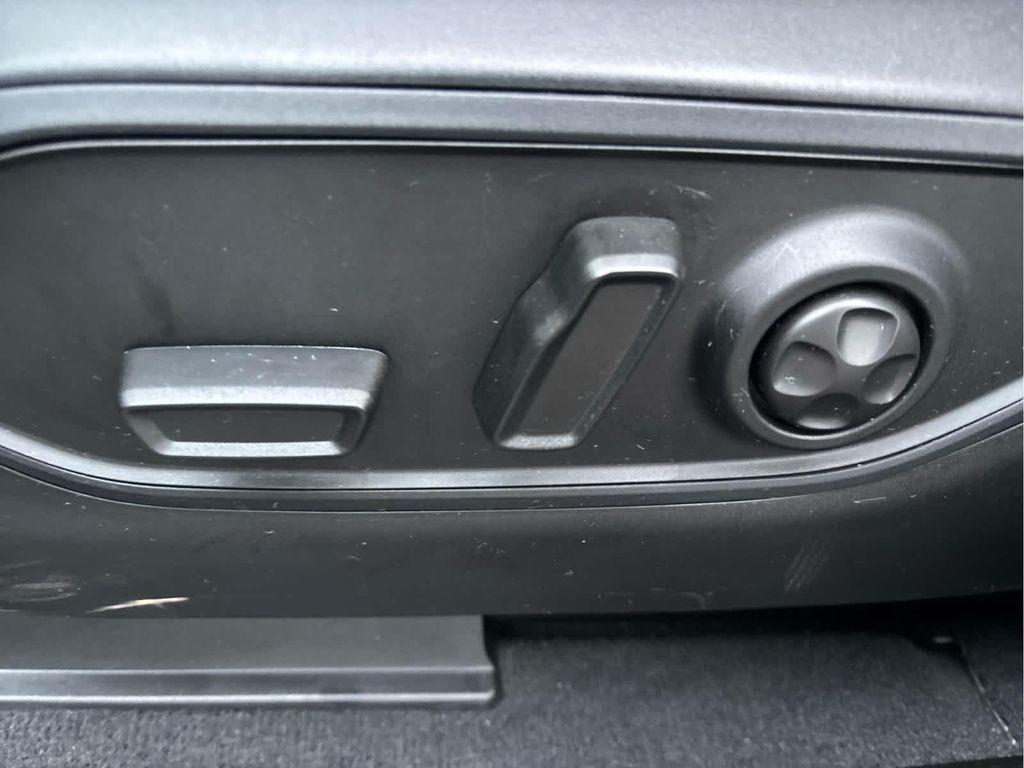 used 2022 Jeep Grand Cherokee L car, priced at $31,217