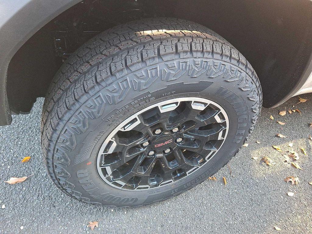 new 2026 GMC Canyon car, priced at $47,268