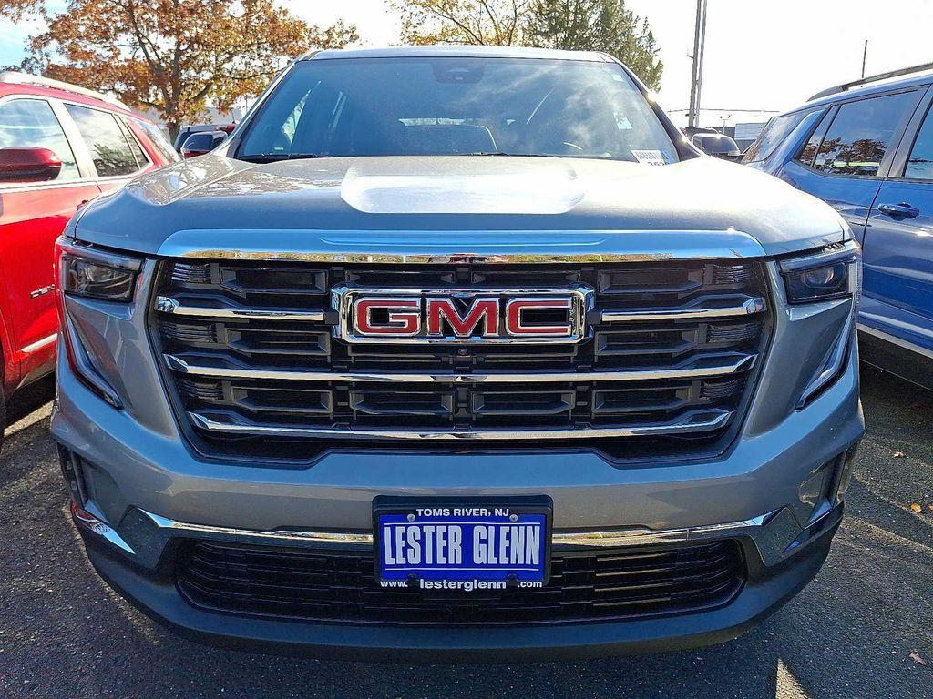 new 2026 GMC Acadia car, priced at $49,032