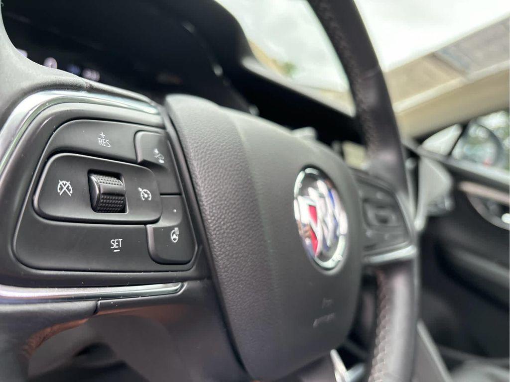 used 2022 Buick Envision car, priced at $29,998