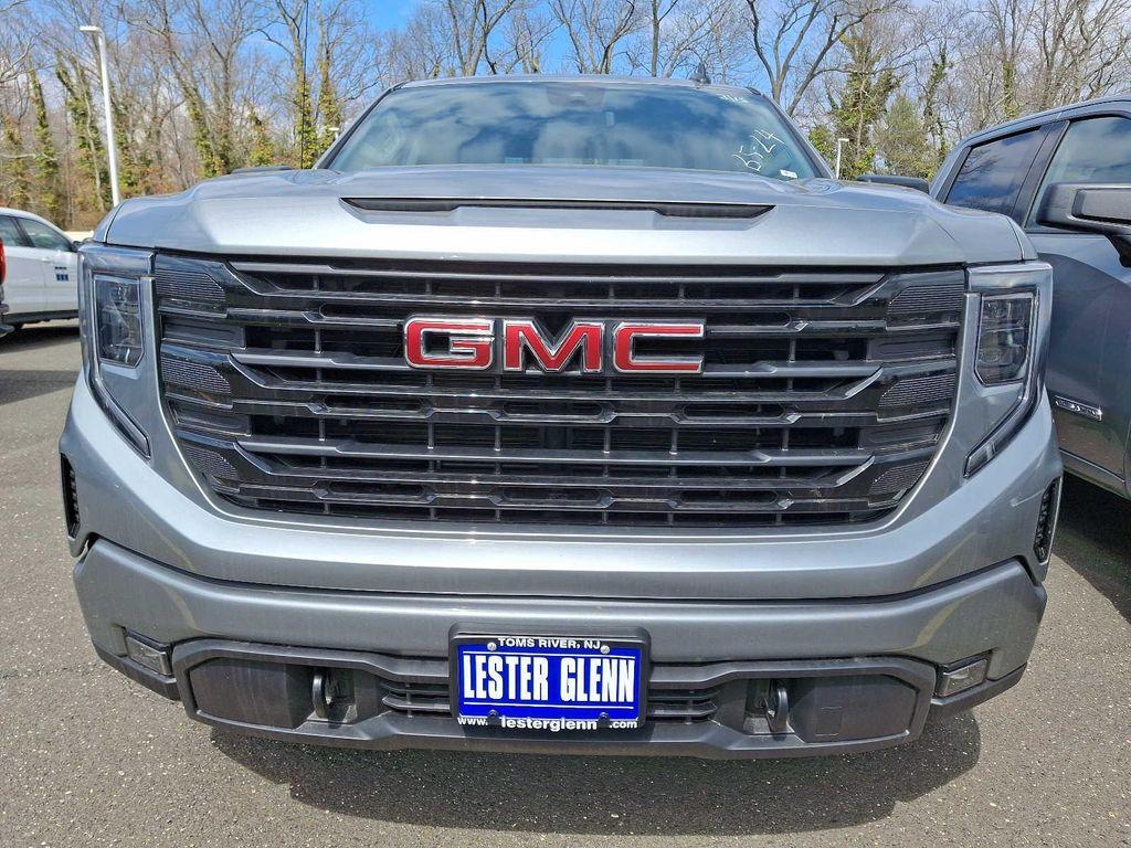 new 2025 GMC Sierra 1500 car, priced at $56,589