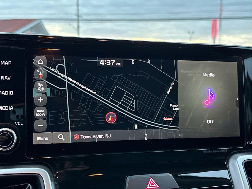 used 2022 Kia Sorento car, priced at $22,905