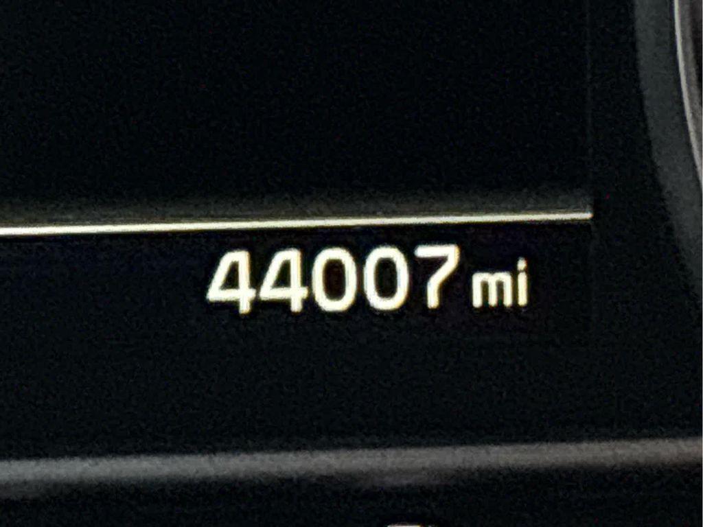 used 2022 Kia Sorento car, priced at $22,905