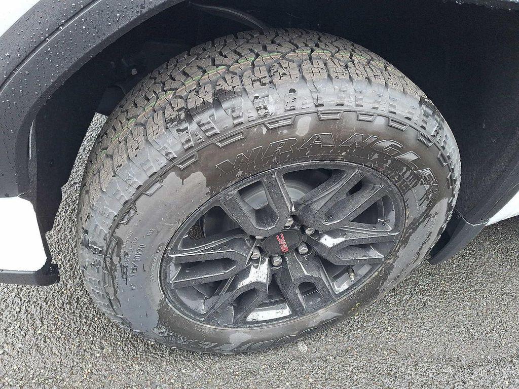 new 2026 GMC Sierra 1500 car, priced at $63,941