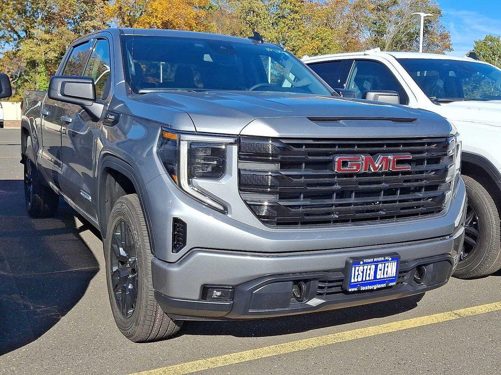 new 2026 GMC Sierra 1500 car, priced at $55,670