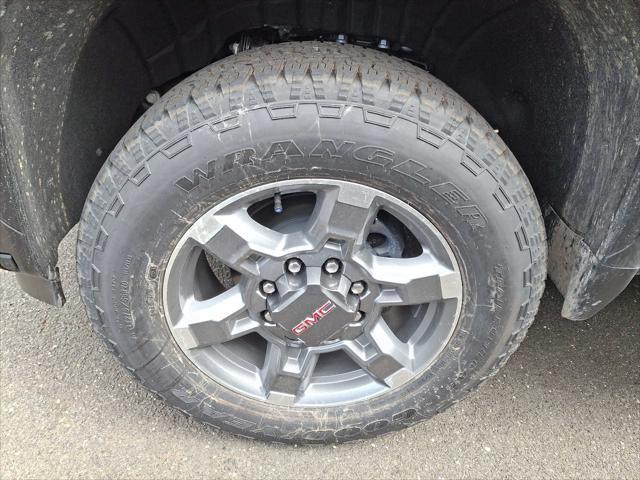 new 2025 GMC Sierra 2500 car, priced at $80,995