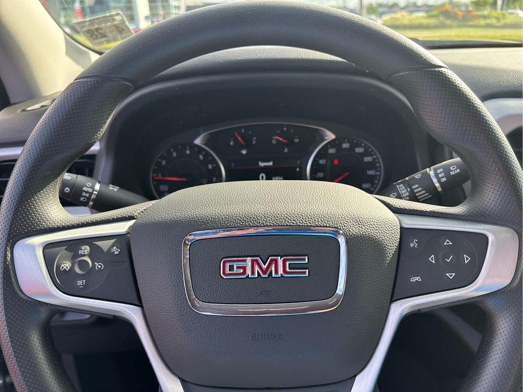 used 2023 GMC Acadia car, priced at $30,937