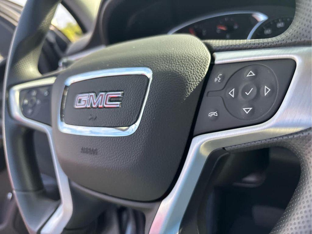 used 2023 GMC Acadia car, priced at $30,937