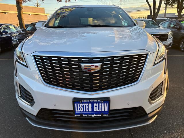 used 2022 Cadillac XT5 car, priced at $29,899