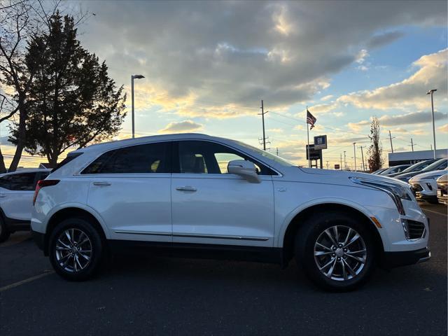 used 2022 Cadillac XT5 car, priced at $29,899