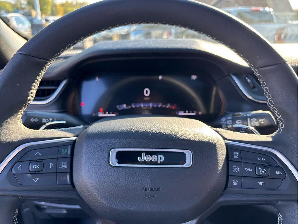 used 2023 Jeep Grand Cherokee car, priced at $32,177