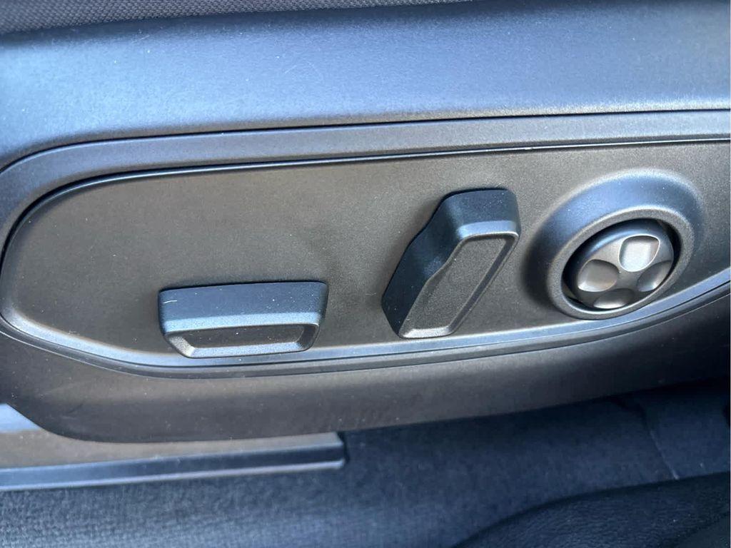 used 2023 Jeep Grand Cherokee car, priced at $32,177