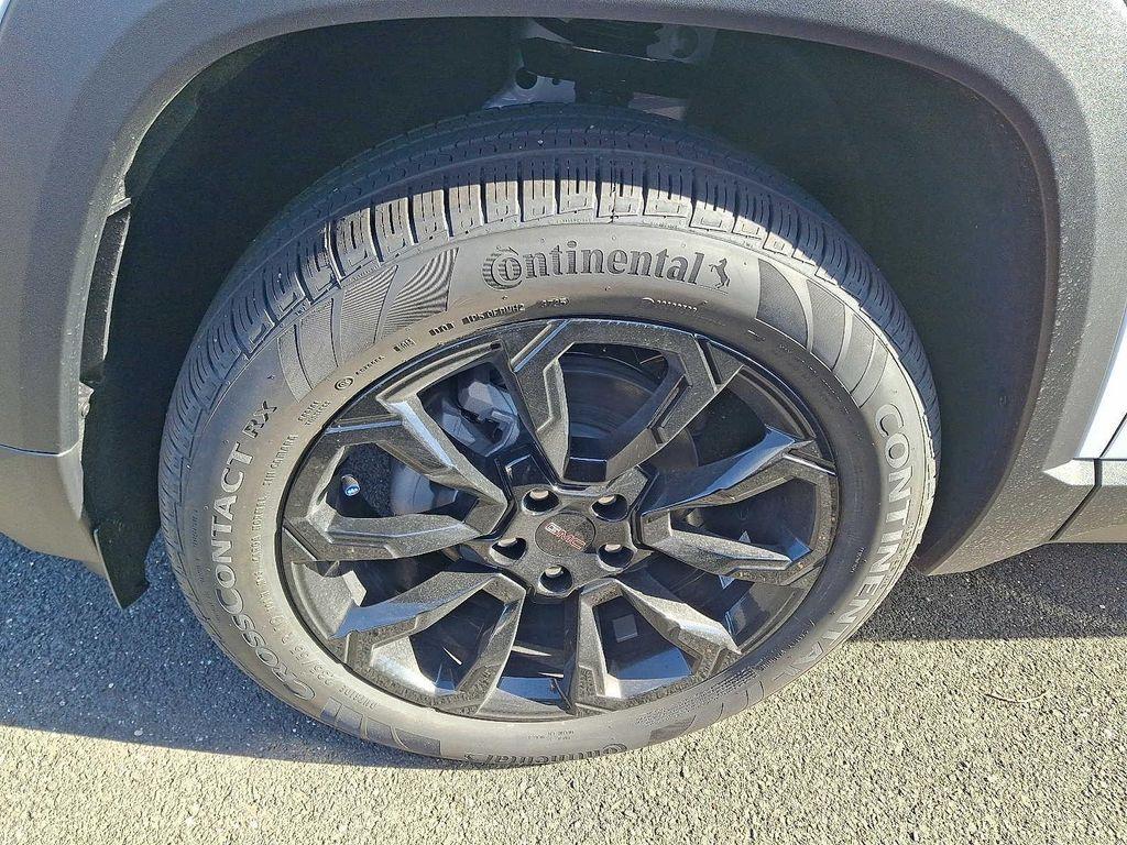 new 2026 GMC Terrain car, priced at $32,631