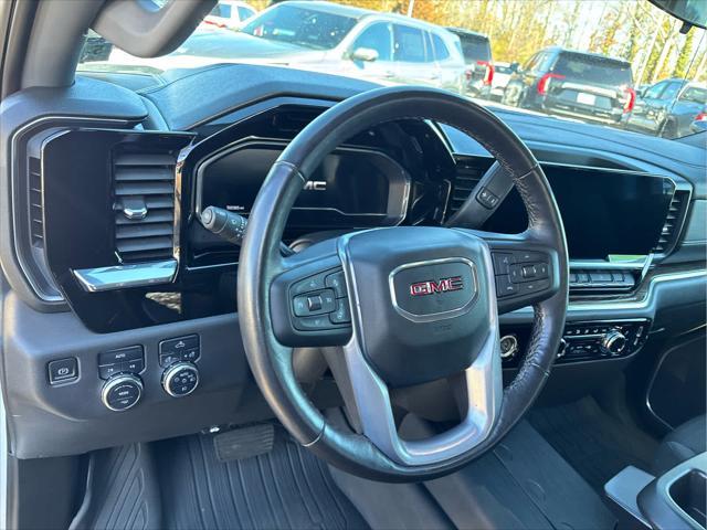 used 2022 GMC Sierra 1500 car, priced at $38,237