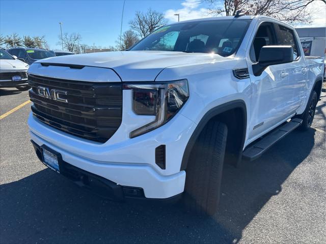 used 2022 GMC Sierra 1500 car, priced at $38,237