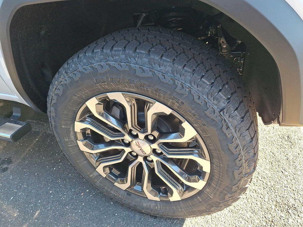 new 2026 GMC Canyon car, priced at $55,154