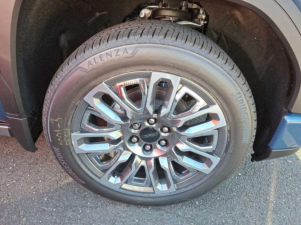 new 2026 GMC Sierra 1500 car, priced at $83,909
