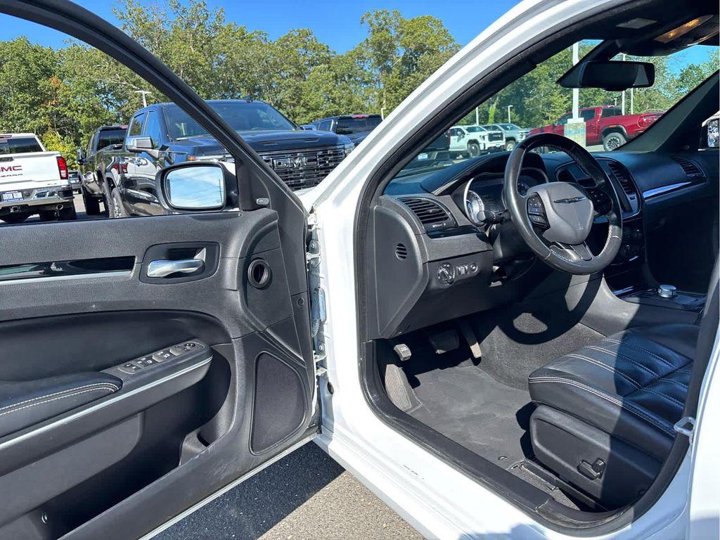 used 2021 Chrysler 300 car, priced at $20,537