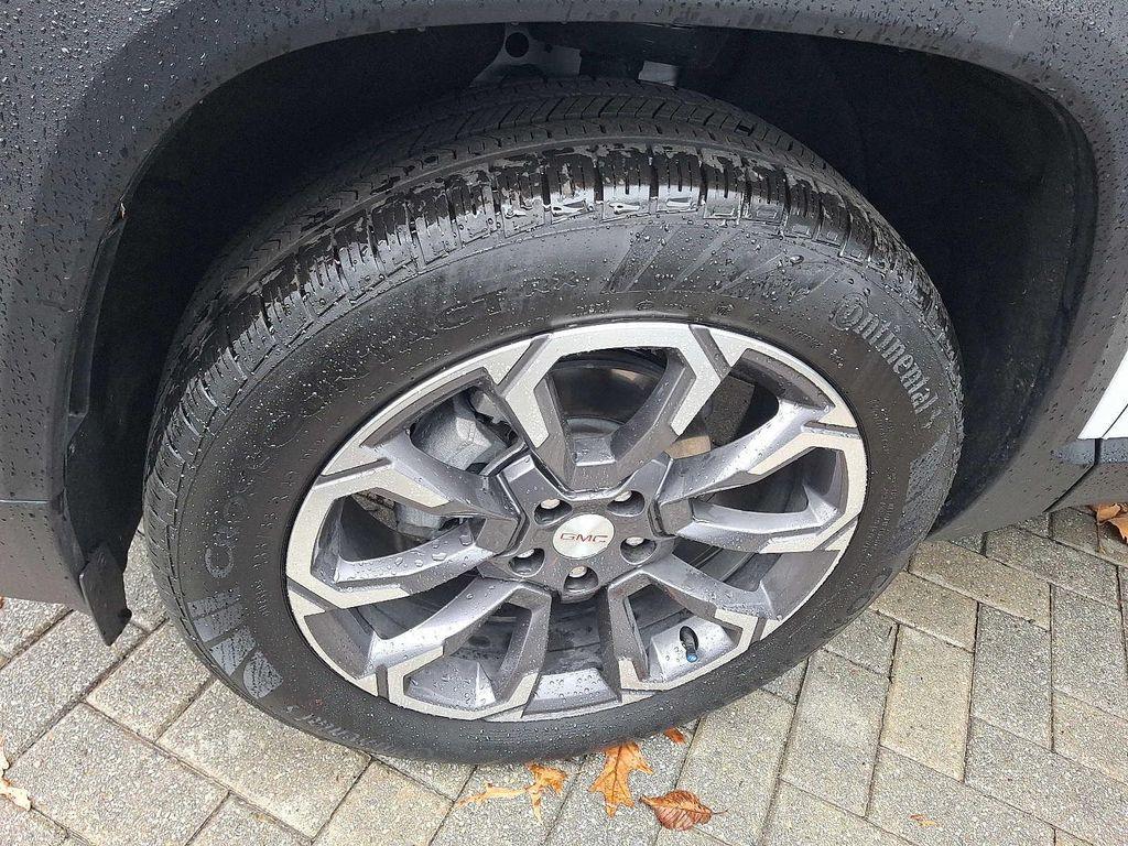 new 2026 GMC Terrain car, priced at $36,317