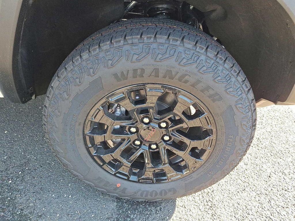 new 2026 GMC Canyon car, priced at $45,706