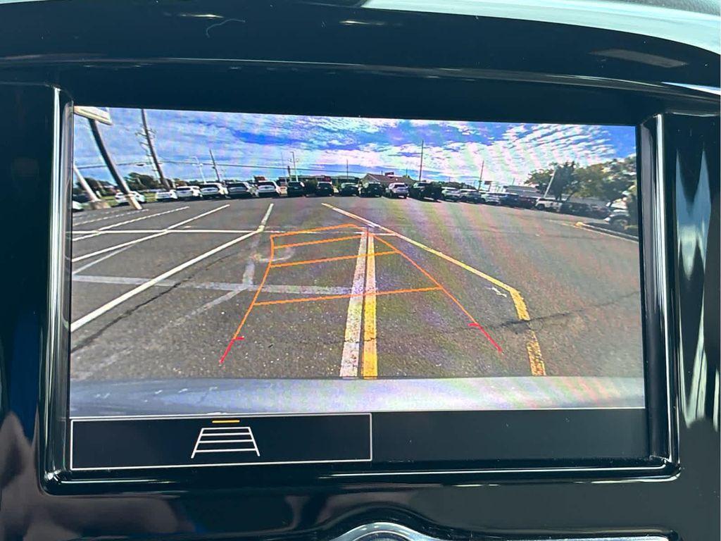 used 2023 Chevrolet Traverse car, priced at $19,996