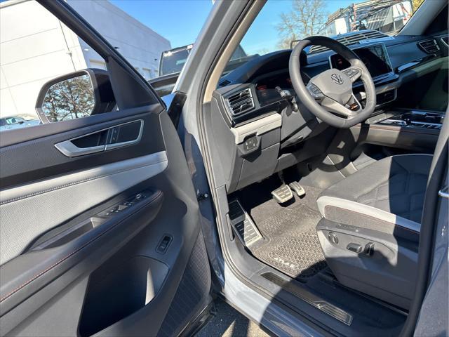 used 2024 Volkswagen Atlas car, priced at $42,937