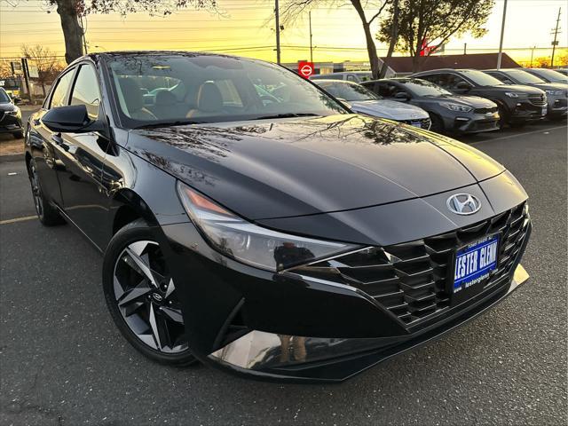 used 2022 Hyundai Elantra car, priced at $20,271